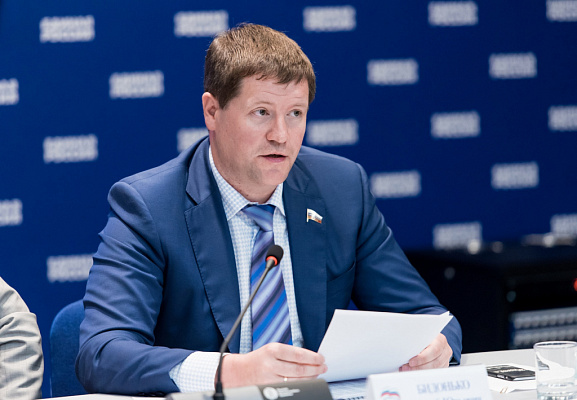 Сергей Бидонько призвал проанализировать проблему роста ДТП с участием автобусов