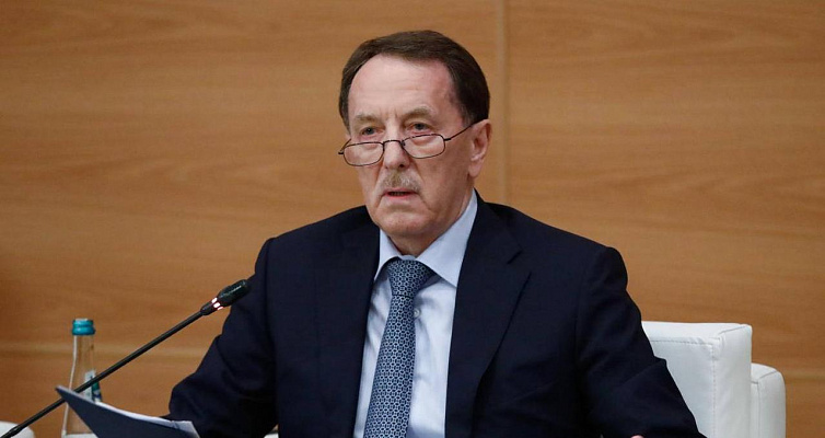 Алексей Гордеев назвал задачу по увеличению производительности труда на 20,7% до 2030 года непростой