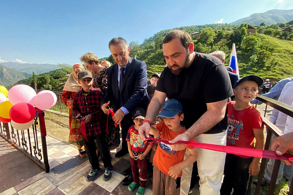 При поддержке Султана Хамзаева открыт ФАП в Шамильском районе Дагестана 