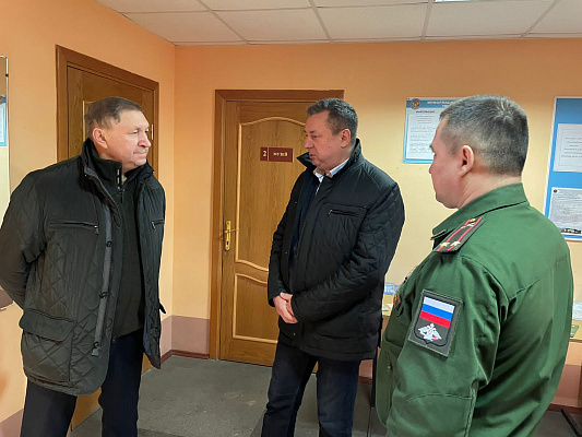 Депутаты «Единой России» поддерживают военнослужащих и мобилизованных участников СВО