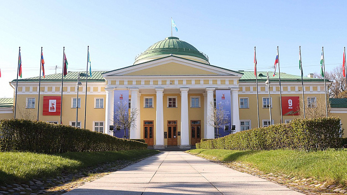  В Санкт-Петербурге проходит заседание Совета законодателей при Федеральном Собрании Российской Федерации
