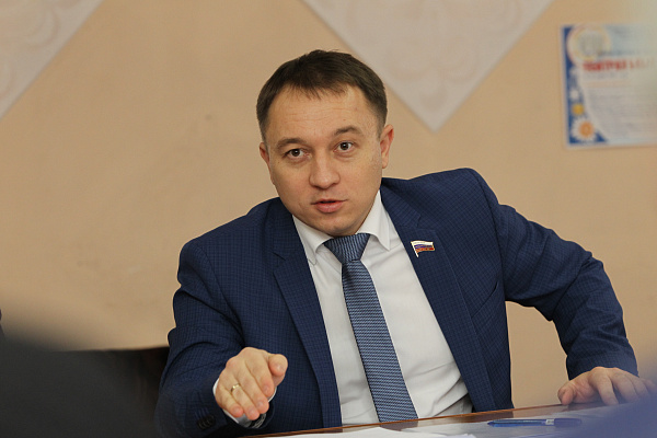 Олег Быков: Ресурсоснабжающие организации в малых населенных пунктах предлагается освободить от НДС