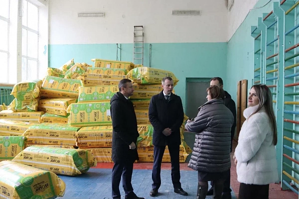 «Единая Россия» контролирует ход капремонта в школах Волгоградской области 