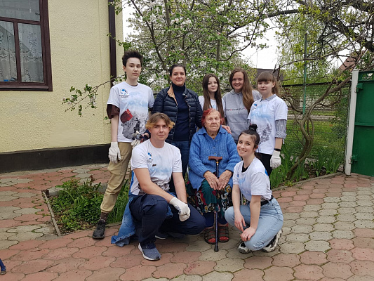 Наталья Костенко помогла ветерану из станицы Пашковской 