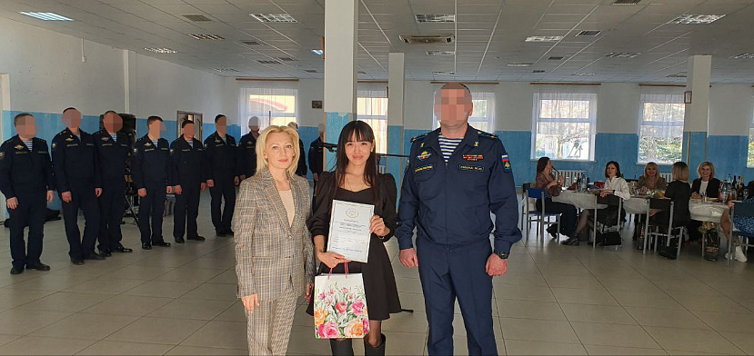 Ольга Тимофеева поздравила женщин, служащих в воинских частях Ставрополя