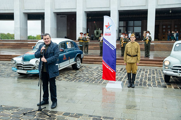 «Автопробег Победы» в рамках международной патриотической акции «Диктант Победы» сегодня прошел в Москве