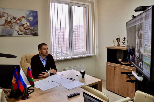 Дмитрий Пирог принял участие в рассмотрении инициатив краснодарских парламентариев