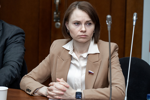 Юлия Оглоблина: Поддержка аграриев в новых экономических условиях - приоритет работы комитета