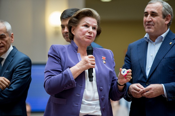 Валентина Терешкова: Номер «ЕДИНОЙ РОССИИ» в избирательном бюллетене символизирует единение страны