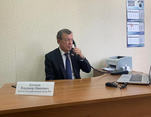 Владимир Катенев рассмотрел обращения по актуальным для Санкт-Петербурга проблемам в сфере здравоохранения