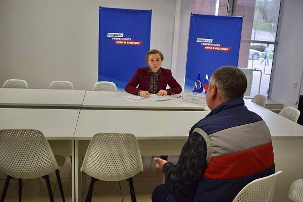 Татьяна Дьяконова поможет решить вопрос с получением гражданства жителю Липецка, который хочет пойти на СВО