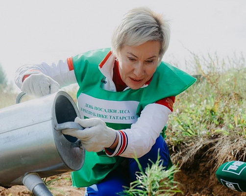 Ольга Павлова приняла участие в акции «День посадки леса в Республике Татарстан»