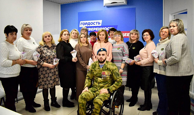 «Единая Россия» предложила усилить в регионах работу комитета семей воинов Отечества