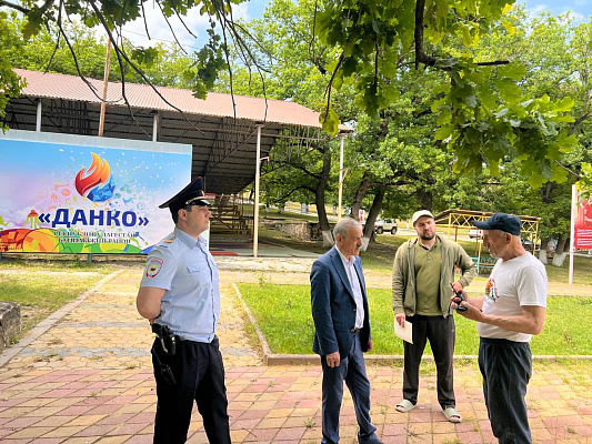 «Единая Россия» проверяет безопасность и организацию отдыха в детских лагерях